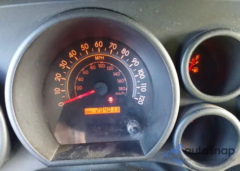 2010 Toyota Tundra Grade V6 z USA, uszkodzony, nr VIN 5TFRU5F1XAX021035